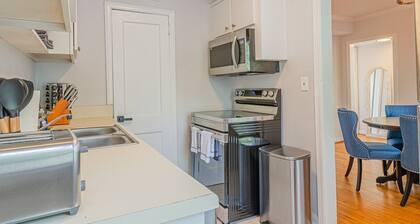 MidTown Flats Suite C2