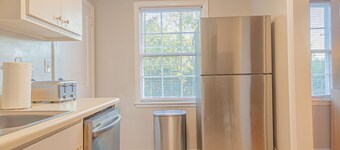 MidTown Flats Suite C1