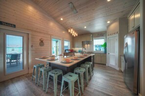 House (Multiple Bedrooms) | Interior