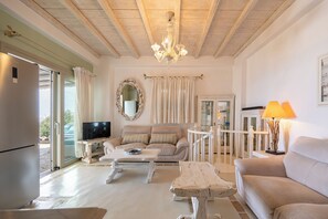 Smart-tv och eldstad