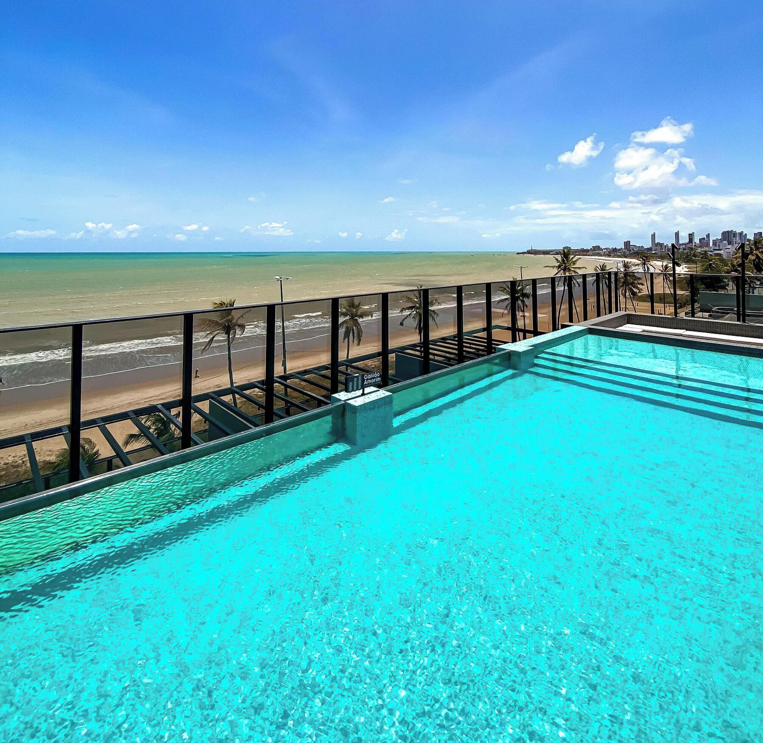 Piscina externa