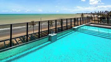 Piscina externa