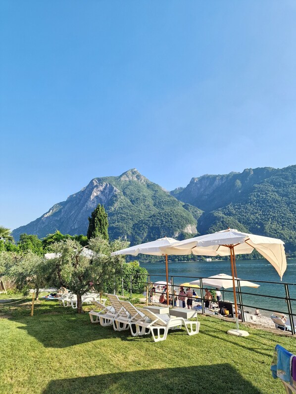 Property grounds - Casa Orso - Romantic Stay by Lake Como - Central - Walk to Beach & Trails (Abbadia Lariana)