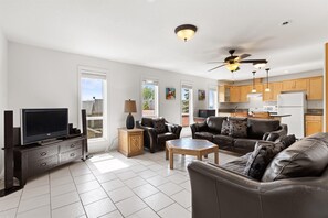 Älytelevisio, DVD-soitin, videokirjasto