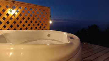 Bañera de hidromasaje exterior