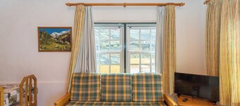 Lightbooking Eva B Fuencaliente La Palma con piscina