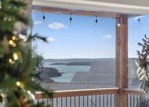 Condo, Multiple Beds, Hot Tub, Mountain View (On The Rocks) | Property grounds