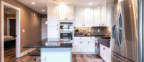 Microwave, oven, stovetop, dishwasher