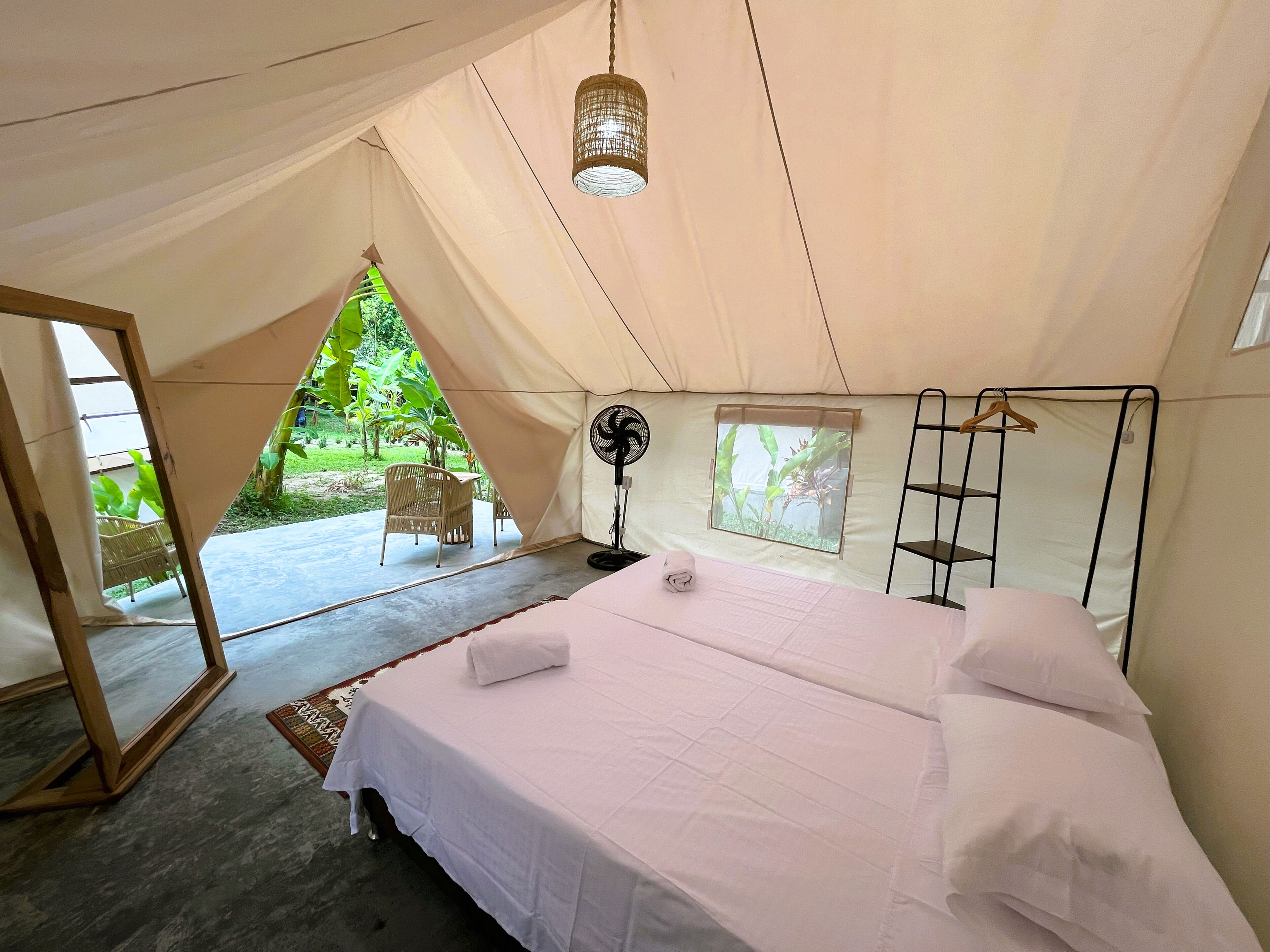 Deluxe-telttamajoitus | Ilmainen Wi-Fi