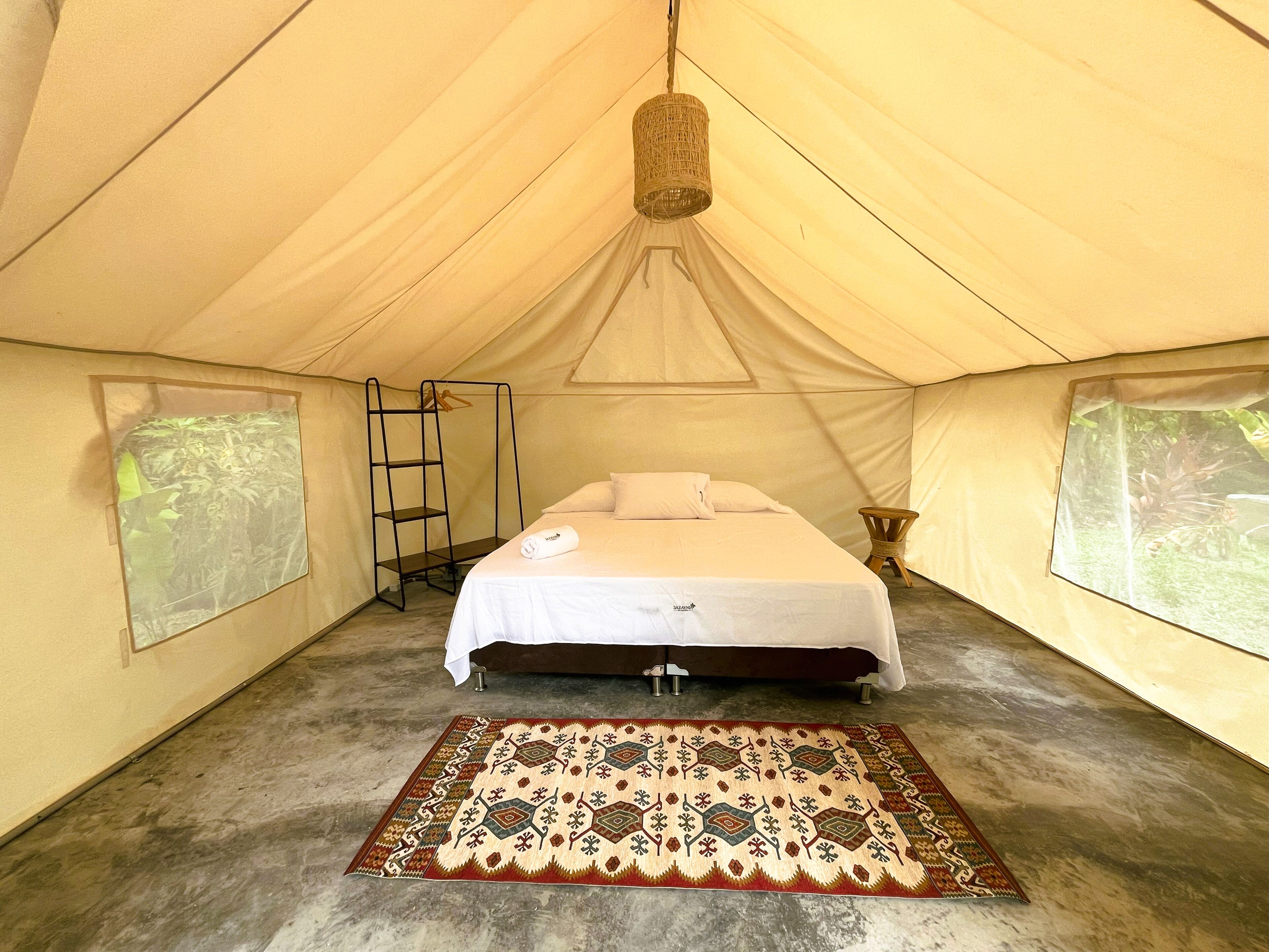 Deluxe Tent | Free WiFi