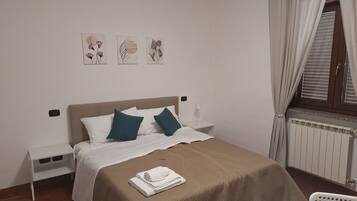 2 camere, ferro/asse da stiro, Wi-Fi, lenzuola