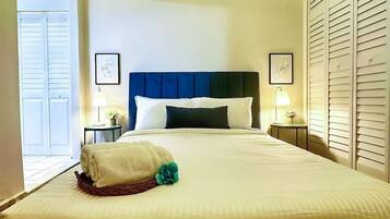 1 chambre, bureau, fer et planche à repasser, Wi-Fi gratuit