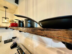 Fridge, microwave, oven, stovetop - Lofts @ Santurce – Your Urban Hideaway (San Juan)