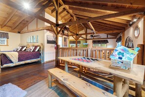 5 Schlafzimmer, Bügeleisen/Bügelbrett, Reisekinderbett, kostenloses WLAN