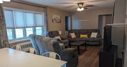 3-bedroom house in charming Riverdale with WiFi, AC. Book now