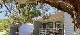 FDE 5 - FAMILY DELUXE 2 BEDROOM CABIN