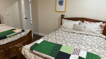 3 Schlafzimmer, Bügeleisen/Bügelbrett, WLAN, Bettwäsche