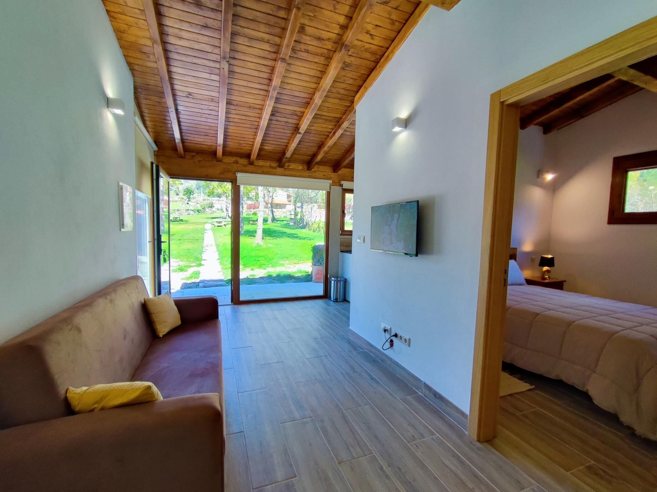 2 dormitorios y ropa de cama