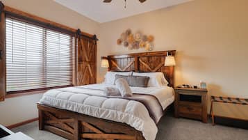 2 bedrooms, desk, iron/ironing board, travel cot