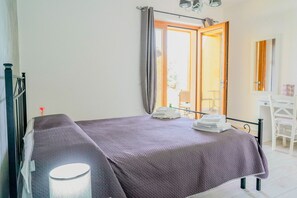 3 dormitorios, escritorio, wifi y ropa de cama