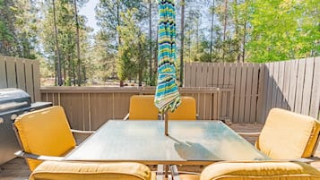 Condo, Multiple Beds (Abbot House - Unit 10) | Outdoor dining