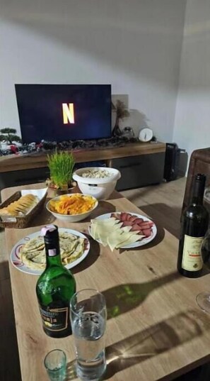 Dining - River valley house (Foča)