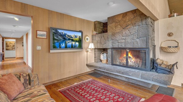 House, Multiple Beds (Fairway Lane - Unit 5) | Interior - Fairway Lane - Unit 5 (Bend)