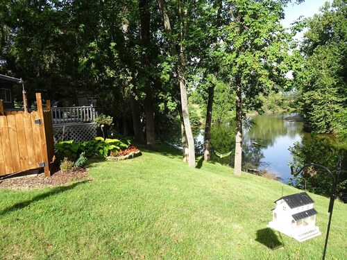 The Cottage at River's Bend