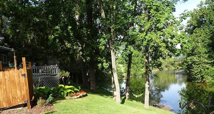 The Cottage at River's Bend