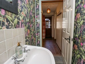 Shower - Coldbeck Cottage (Kirkby Stephen)