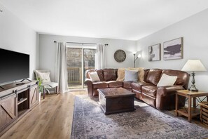 Condo, Multiple Beds, Balcony (Tranquil Getaway) | Living area | 42-inch flat-screen TV with digital channels