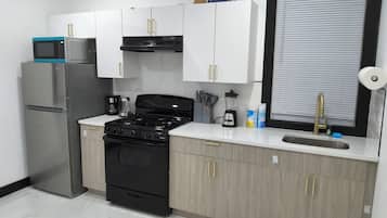 Deluxe Double Room | Shared kitchen