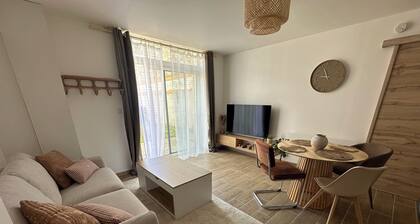 L'Échappée - Cosy one-bedroom apartment in Brissac, charm and calm near vineyards