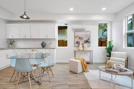 Dining. Brand New 2-bedroom 2-bathroom house with WiFi, AC in delightful Seattle