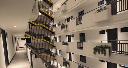 Complete Apartment In Petapolis