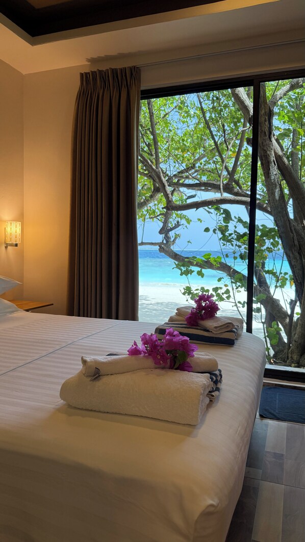 In-room safe, desk, blackout drapes, free WiFi