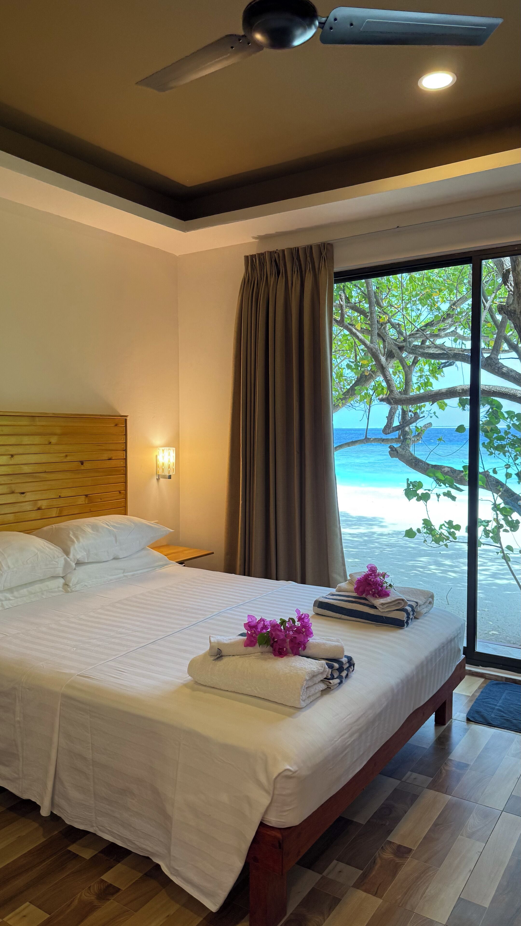 In-room safe, desk, blackout drapes, free WiFi