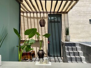 Property grounds - Maya Heaven Penthouse in Tulum with Private Rooftop, Pool & Parking (Tulum)