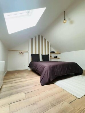 3 bedrooms, internet, bed sheets - Joli Logis - Paray-le-Monial, Le Joli Logis (Paray-le-Monial)