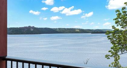 Sunset View at Anchors Point Lakefront Stay for 8 w/ Private Balcony