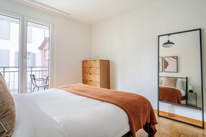2 chambres, fer et planche à repasser, Wi-Fi, draps fournis