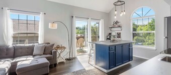 The Lazy Loft Stay for 4!