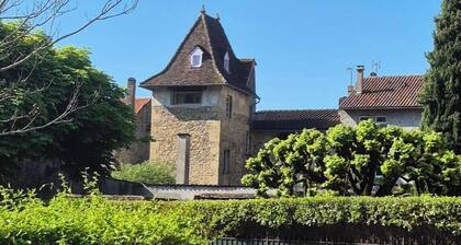 La Tour de St Céré, insolite en coeur de ville