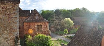 Nuitée au pied du Château de Castelnau