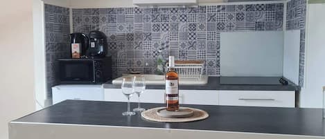 Fridge, microwave, coffee/tea maker