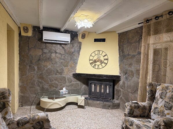 Interior - The Viewpoint of the Sky Puy Du Fou (Albarreal de Tajo)