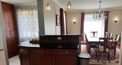 *Big Historic Home*A/C*Parking*