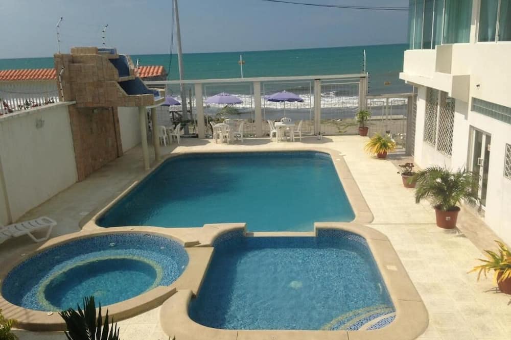 Casa y Mar Hotel