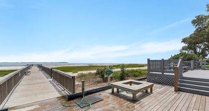 Beachside Paradise - 2-bedroom villa WiFi and AC in Hilton Head Island