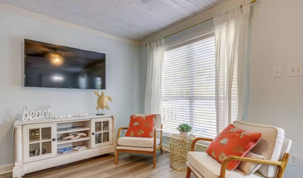 Charming 3br/2b Coastal Cottage - Quiet Getaway On Dauphin Island - Dauphin Island